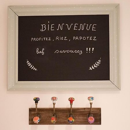 Un Dimanche Chez Julie Chambre Leontine Партене Екстериор снимка